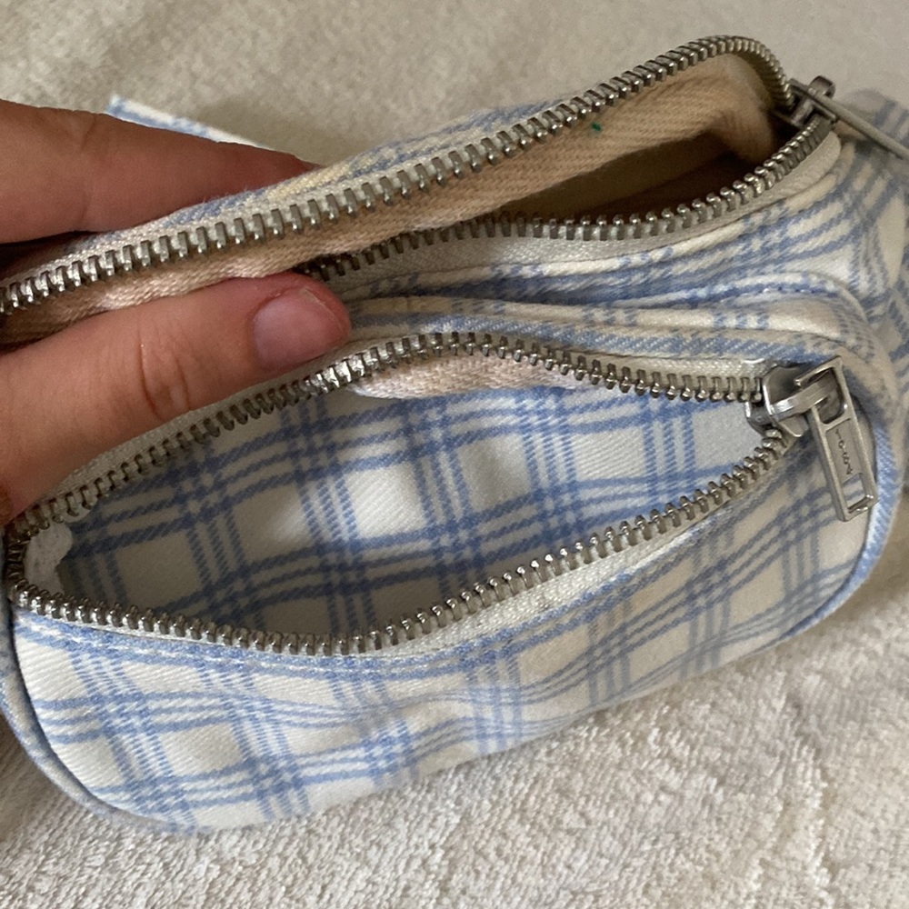 Brandy Melville cute Fanny pack - Picture 7 of 8